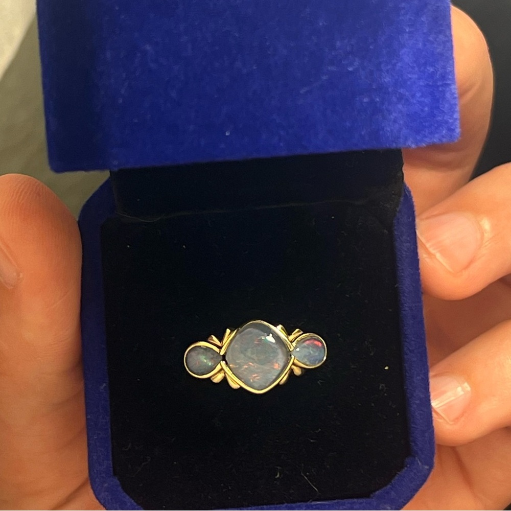 Vintage Black Opal Gold Ring